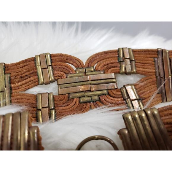 GORGEOUS Georgia Leather Brass Statement Belt y2k boho western 80s 90s‎ mom - Picture 3 of 8
